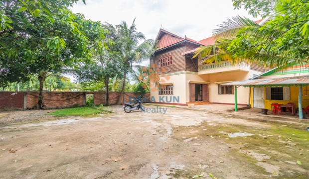 4 Bedrooms House for Rent in Siem Reap