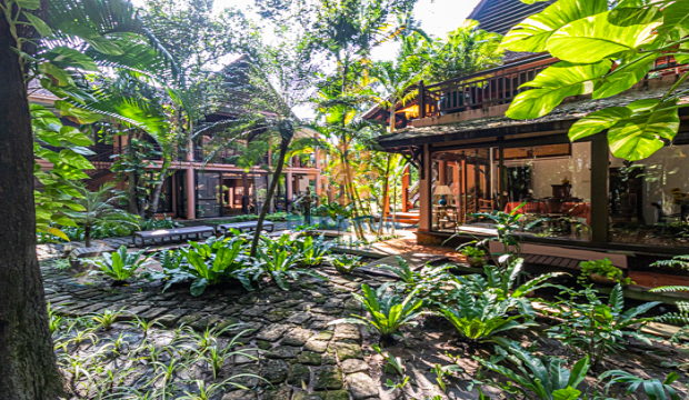 Residential Wooden Villas for Rent with Pool in Krong Siem Reap-Riverside