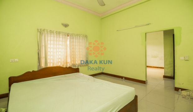 4 Bedrooms House for Rent in Siem Reap