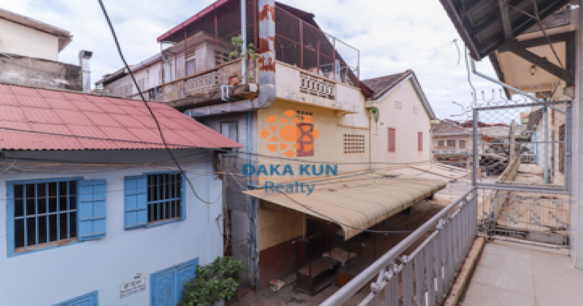 Urgent Sale, House near Night Market, Siem Reap