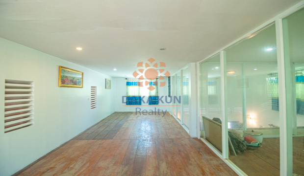 2 Bedrooms House for Rent in Siem Reap-Svay Dangkum