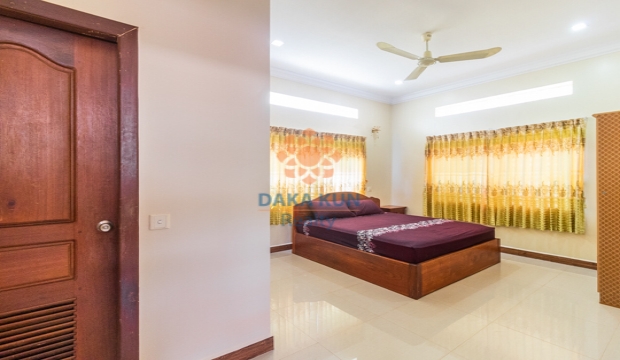 4 Bedrooms House for Rent in Siem Reap-Sla Kram