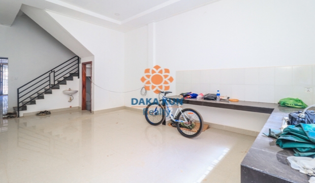4 Bedrooms House for Sale in Siem Reap-Svay Dangkum