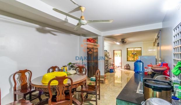 House for Sale in Krong Siem Reap-Wat Damnak