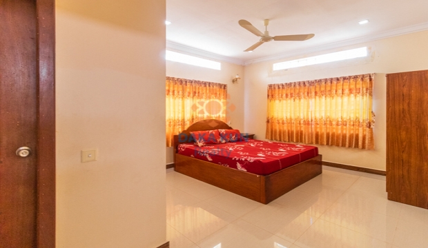 4 Bedrooms House for Rent in Siem Reap-Sla Kram