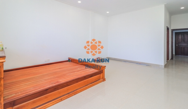 4 Bedrooms House for Sale in Siem Reap-Svay Dangkum