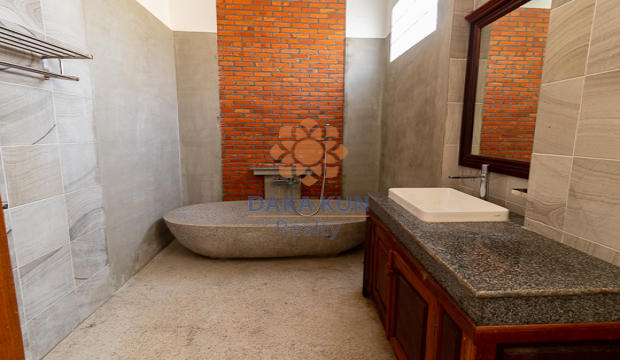 2 Bedroom Apartment for Rent in Siem Reap-Sla Kram
