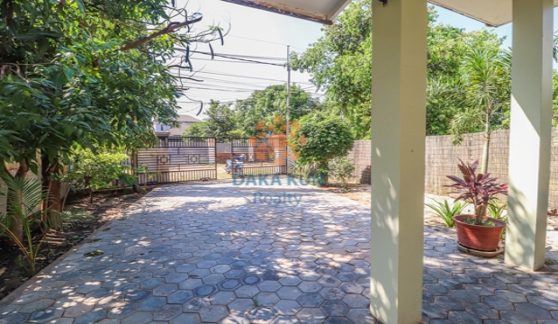 3 Bedrooms House for Rent in Siem Reap city-Svay Dangkum