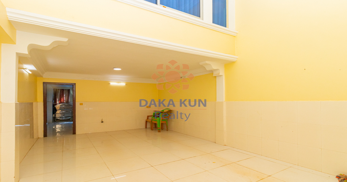 4 Bedrooms House for Sale in Siem Reap City-Svay Dangkum