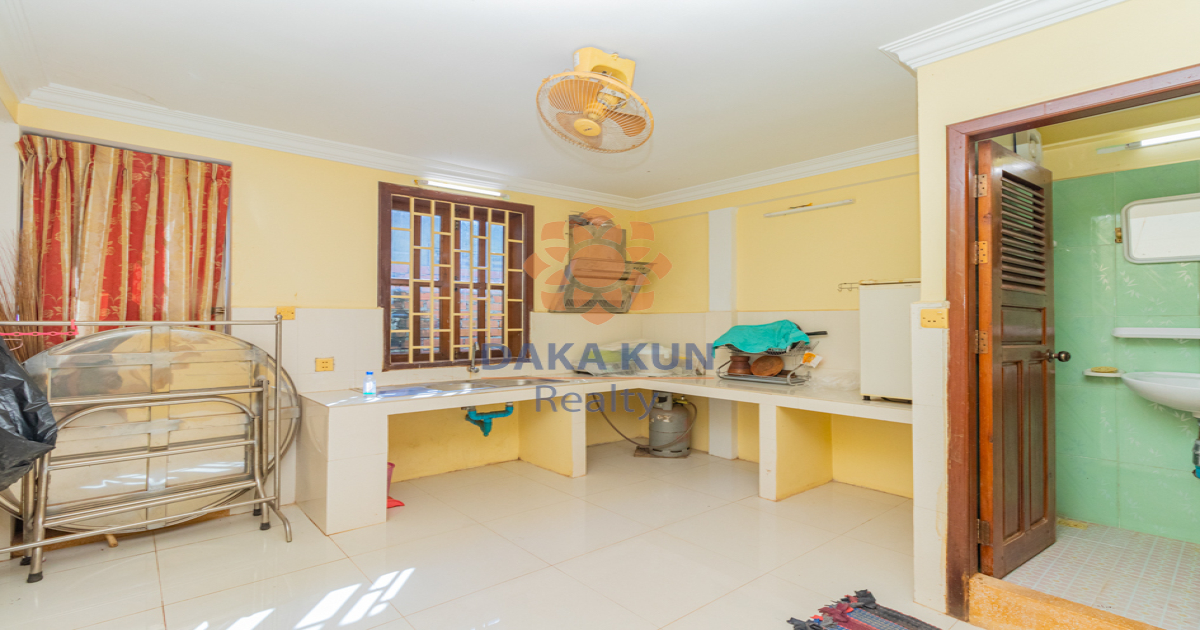 4 Bedrooms House for Sale in Siem Reap City-Svay Dangkum