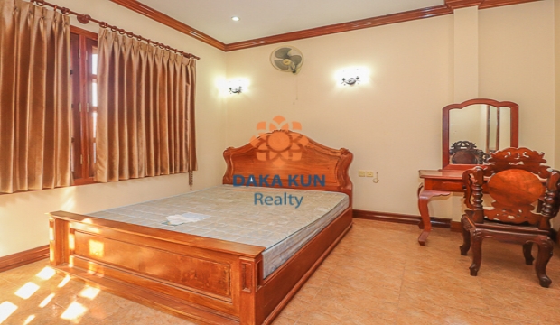 4 Bedrooms House for Rent in Siem Reap-Sala Kamreuk