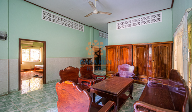 4 Bedrooms House for Rent in Krong Siem Reap-Svay Dangkum