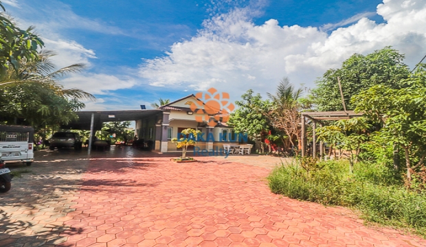 Urgent Sale House near Terk Vel-Siem Reap