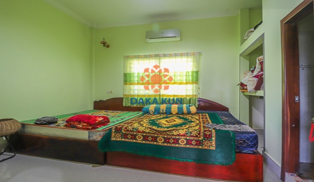 Urgent Sale House near Terk Vel-Siem Reap