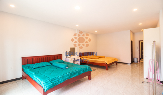 2 Bedrooms Flat House for Rent in Krong Siem Reap