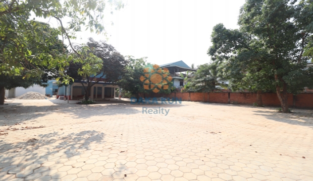 Commercial Building for Rent in Siem Reap city-Sala Kamreuk