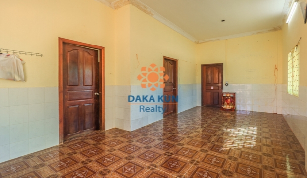 2 Bedrooms House for Rent in Siem Reap-Svay Dangkum