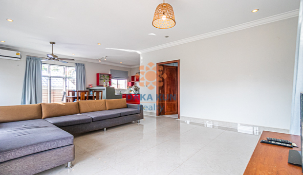 2 Bedrooms Apartment for Rent in Krong Siem Reap-Sla Kram
