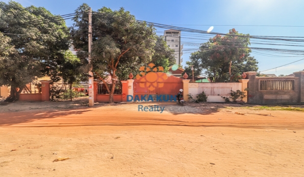 2 Bedrooms House for Rent in Siem Reap-Svay Dangkum