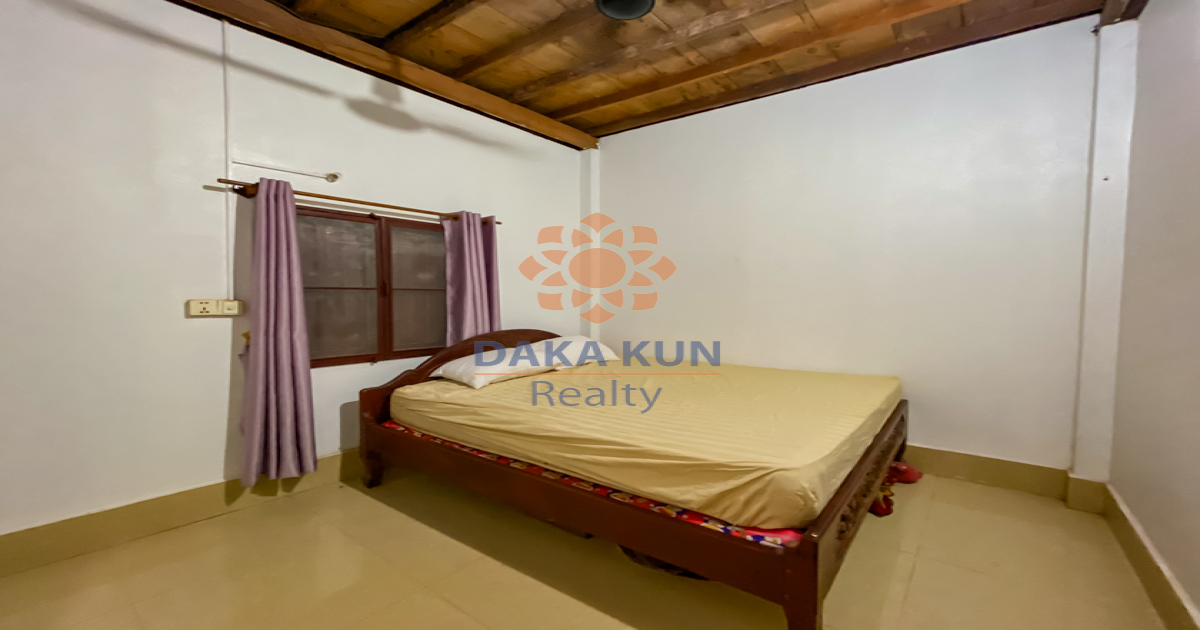 2 Bedrooms Wooden House for Rent in Siem Reap City-Chreav