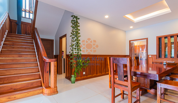 5 Bedrooms Villa for Sale in Siem Reap City