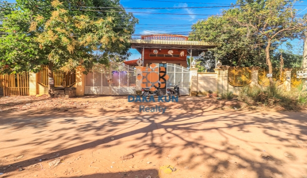 6 Bedrooms House for Rent in Siem Reap-Svay Dangkum