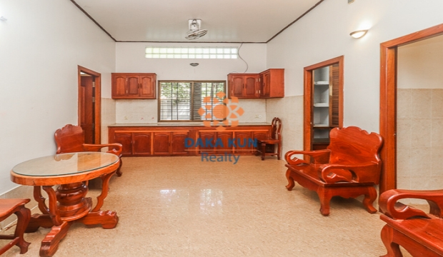 2 Bedrooms House for Rent in Siem Reap-Sla Kram