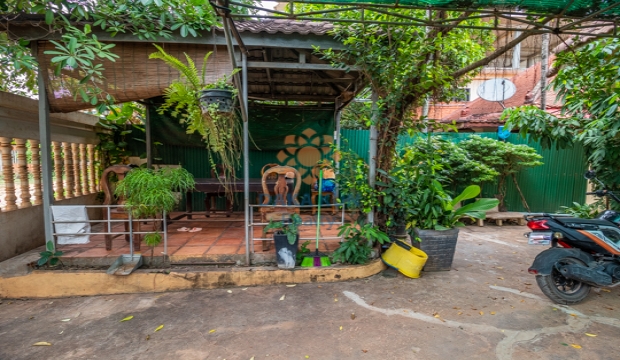 3 Bedrooms House for Rent in Siem Reap-Svay Dangkum