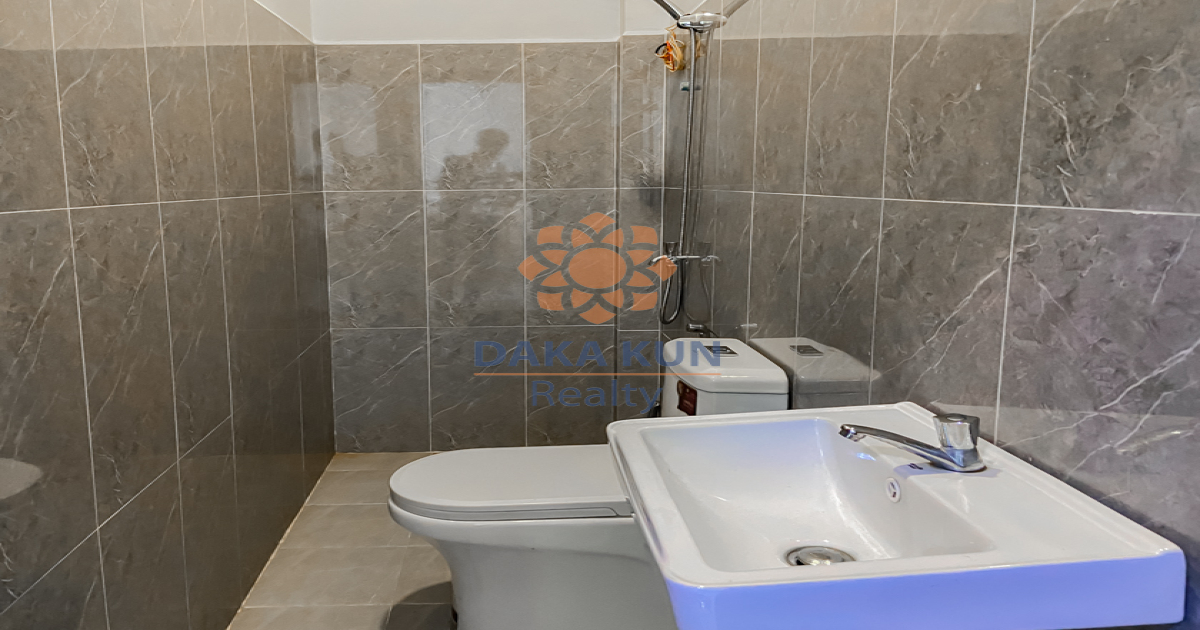 2 Bedrooms House for Rent in Siem Reap City