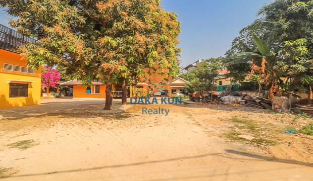 Urgent Sale Land near Sala Kamreuk-Siem Reap