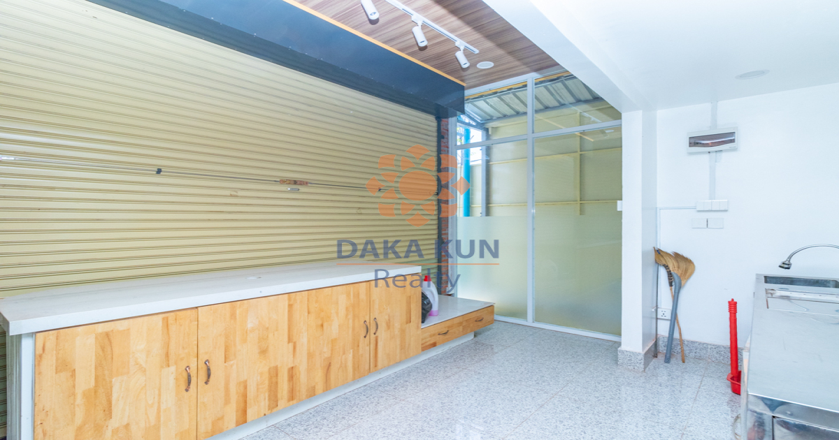 Shophouse for Rent in Siem Reap City - Svay Dangkum