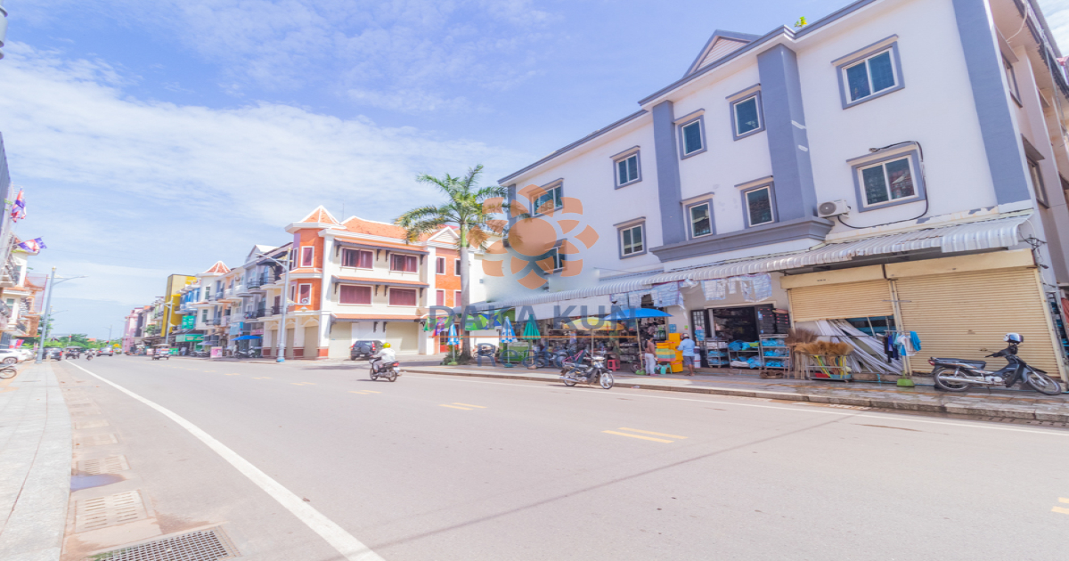 Shophouse for Sale in Siem Reap City, near Road 30m