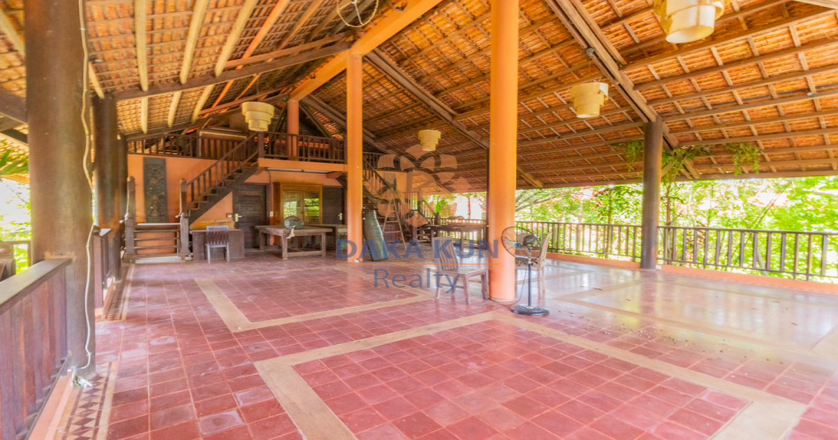 Boutique for Rent with Swimming Pool in Siem Reap-Svay Dangkum