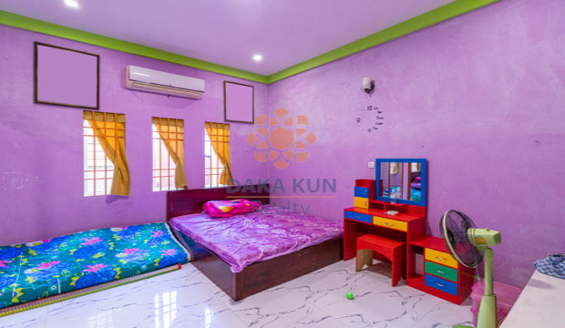 3 Bedrooms House for Rent in Krong Siem Reap-Sala Kamreuk