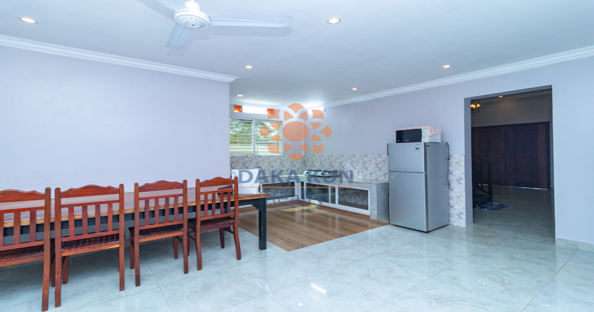 2 Bedrooms House for Rent in Siem Reap City - Sla Kram