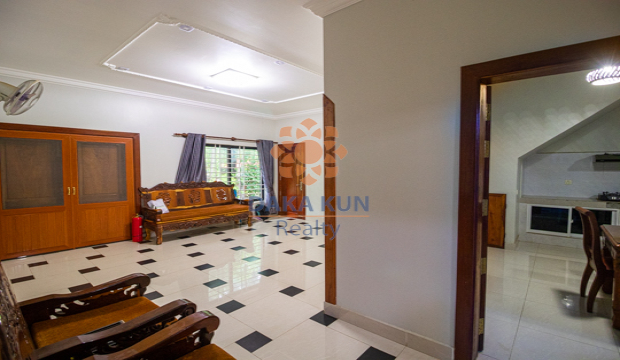 5 Bedrooms House for Rent in Krong Siem Reap-Sala Kamreuk