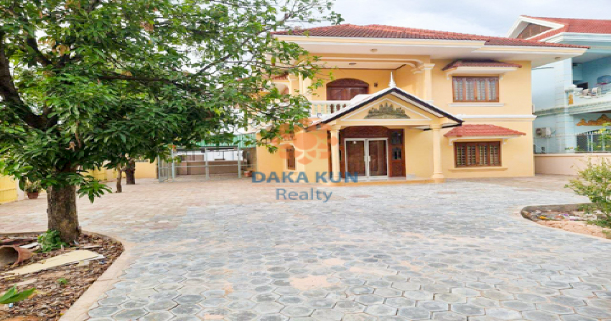 5-Bedroom House for Rent in Siem Reap City, Svay Dangkum