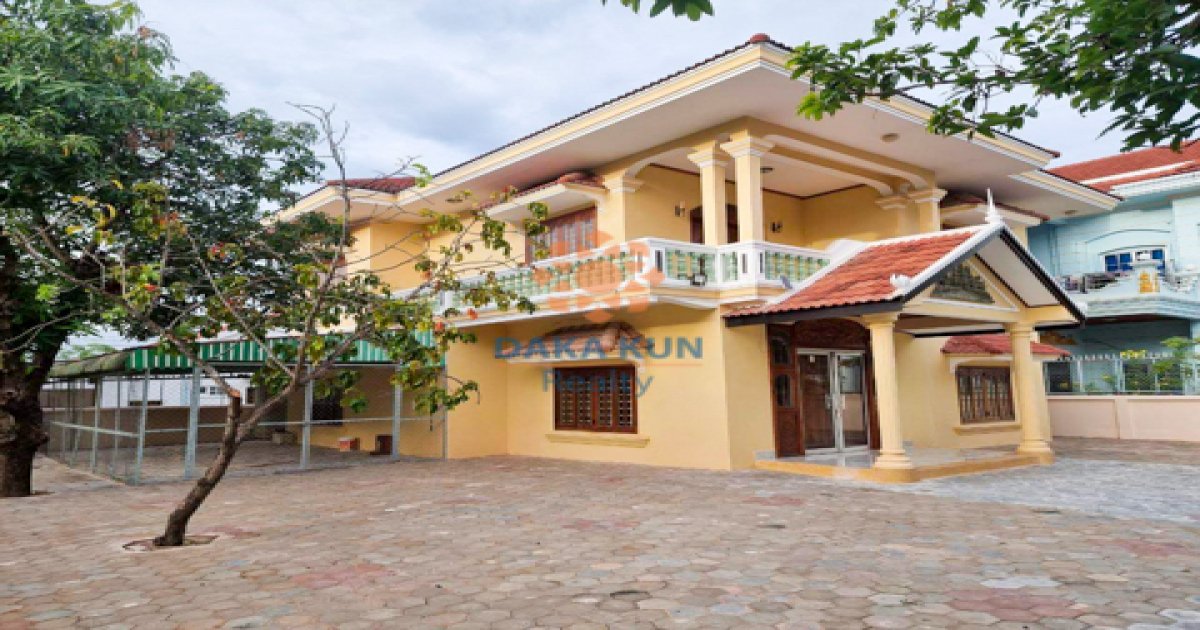 5-Bedroom House for Rent in Siem Reap City, Svay Dangkum