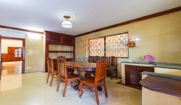 Building for Rent in Krong Siem Reap-Lok Taneuy Road