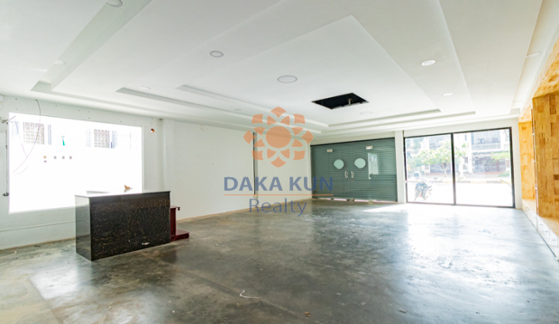 Building for Rent in Krong Siem Reap-Lok Taneuy Road