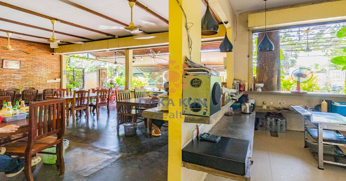 Cafe and House For Sale In Siem Reap City-Svay Dangkum