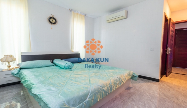 Link House for Sale near Makro-Siem Reap city