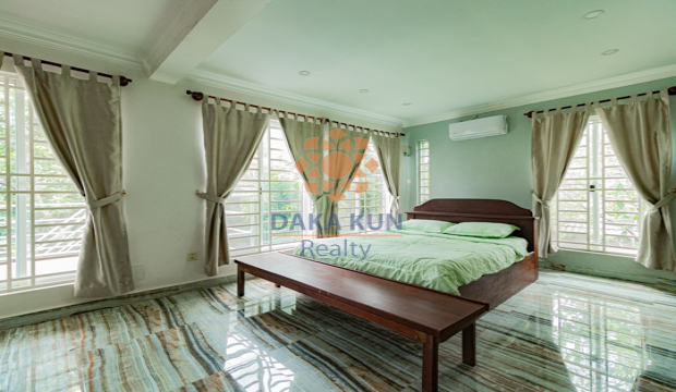 2 Bedrooms House for Rent in Siem Reap-Sla Kram