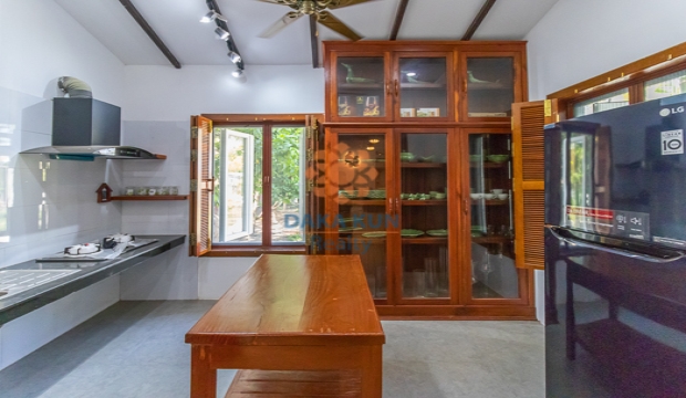 Villa for Sale with Swimming Pool in Siem Reap-Sala Kamreuk