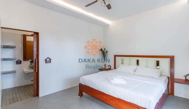 Villa for Sale with Swimming Pool in Siem Reap-Sala Kamreuk