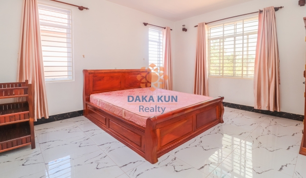 5 Bedrooms House for Rent in Siem Reap-Svay Dangkum