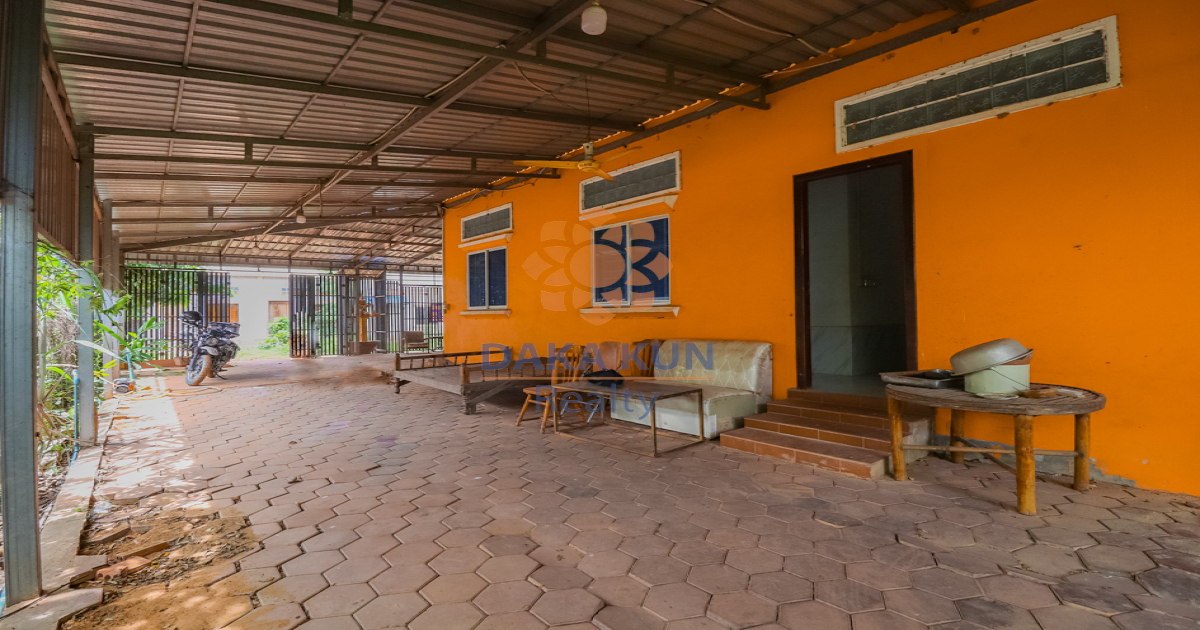 House For Sale in Siem Reap City- Sala Kamreuk