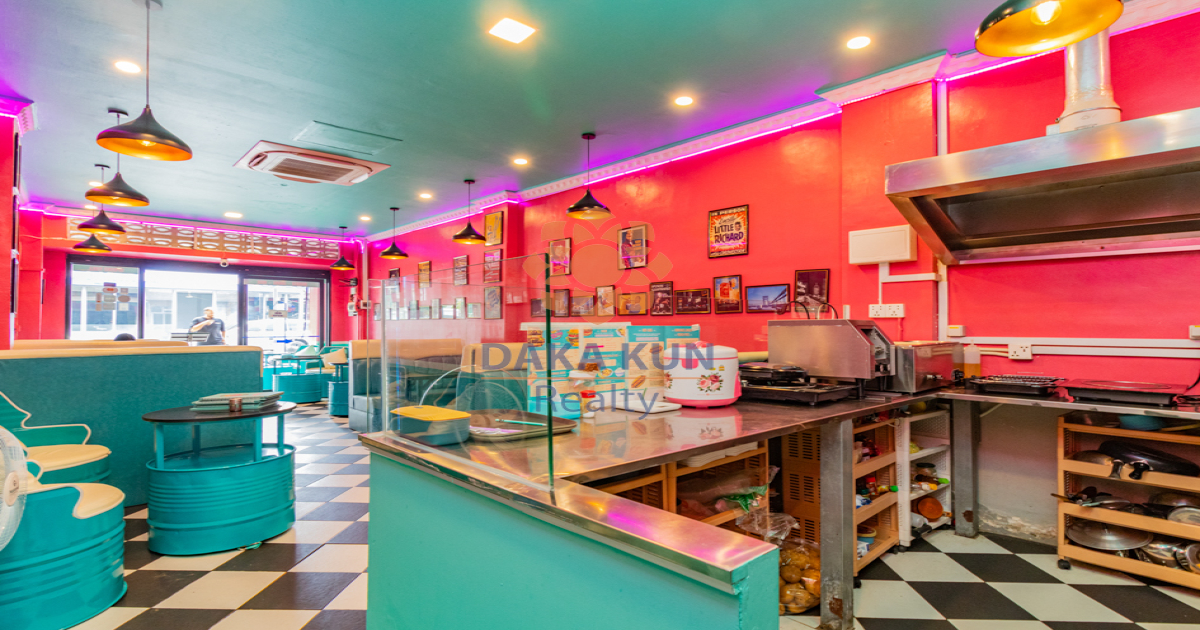 Business for Sale-Restaurant in Krong Siem Reap-Pub Street