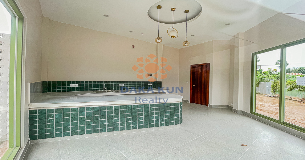 Shop for Rent in Siem Reap City, Bamboo Street