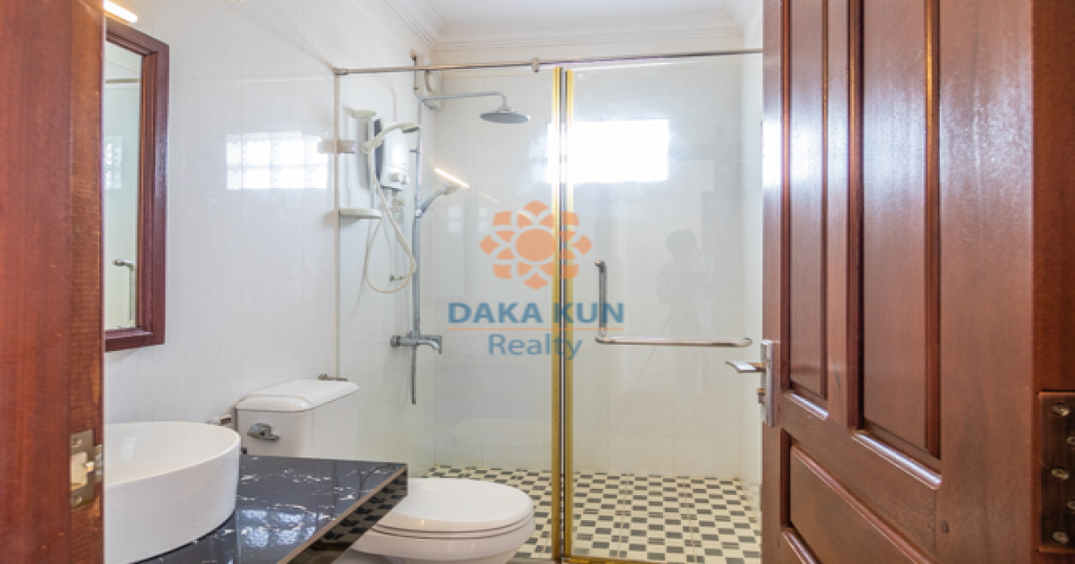 Apartment Building for Sale in Siem Reap-Sala Kamreuk